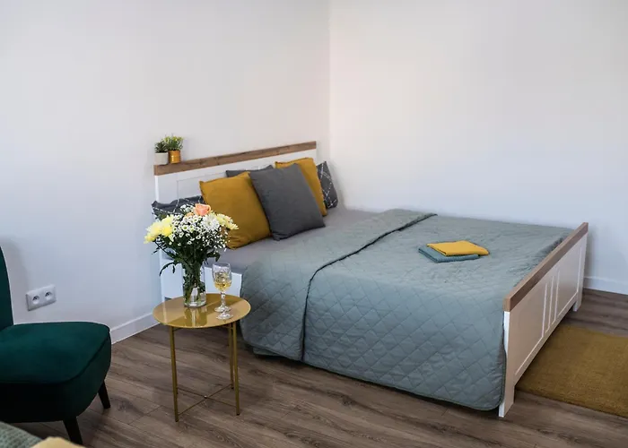 M.f. Apartment *